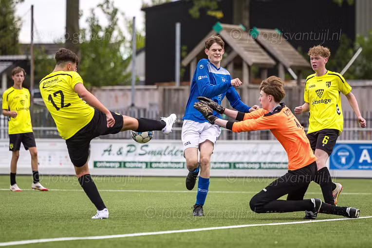 2025_08_23 GVV63 JO17 1 - DCS 17 2 2-0 Vr
