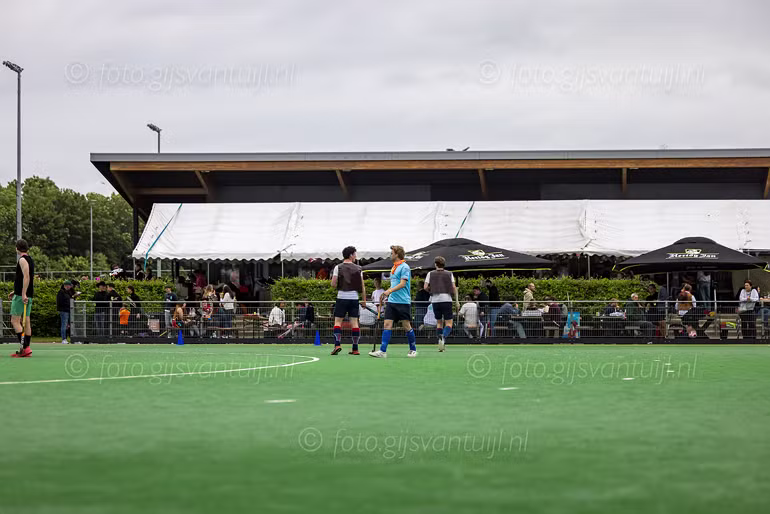 _R5_7555